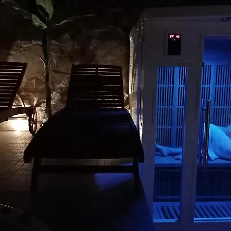 Spa Suite Sicilia - Intera Casa Con Spa Privata Jacuzzi Sauna Bagno Di Vapore Ad Uso Illimitato Rosolini Exterior foto