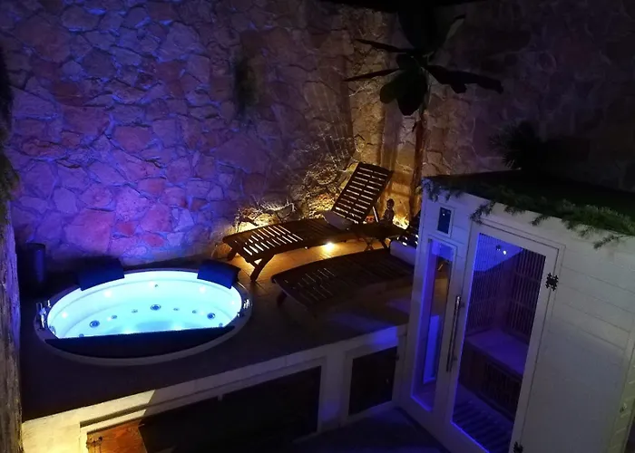 Spa Suite Sicilia - Intera Casa Con Spa Privata Jacuzzi Sauna Bagno Di Vapore Ad Uso Illimitato