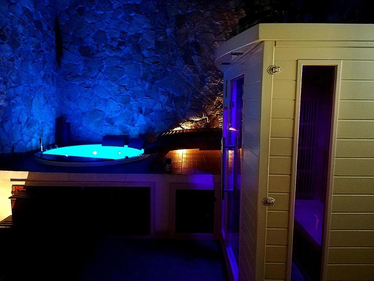 Sicilia - Intera Casa Con Privata Jacuzzi Sauna Bagno Di Vapore Ad Uso Illimitato Apartment *